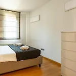 Appartamento Guesthost - Modern With Large Terrace