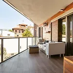 Appartamento Guesthost - Modern With Large Terrace *